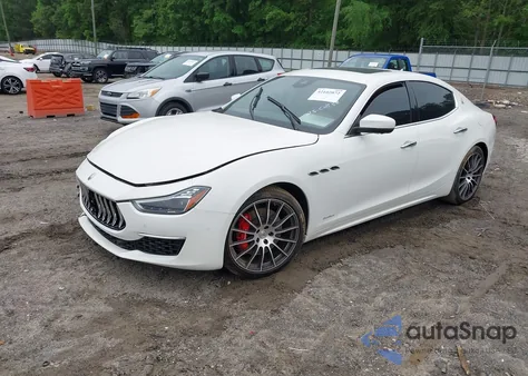 2021 Maserati Ghibli S Granlusso из США, поврежденный, VIN ZAM57YSL3M1362066